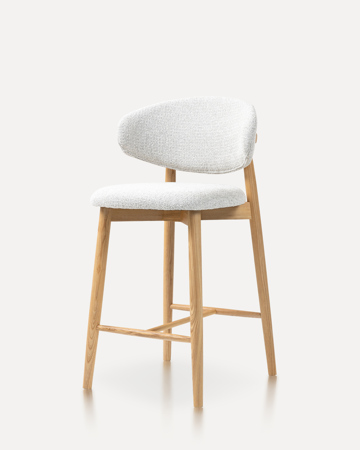 Lignum bar advenerit