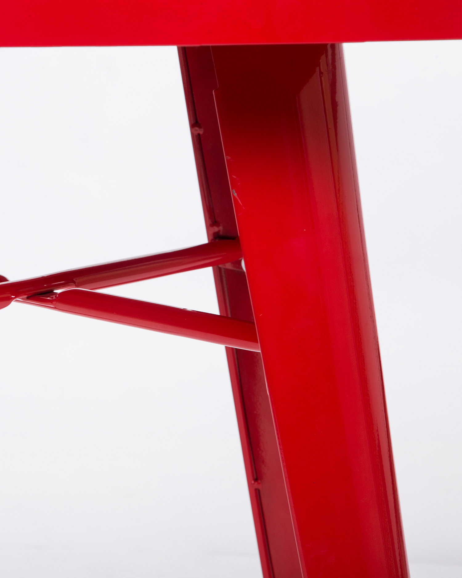 Kessinger Style Rubrum Metal Table Kessinger Style Rubrum Metal Table